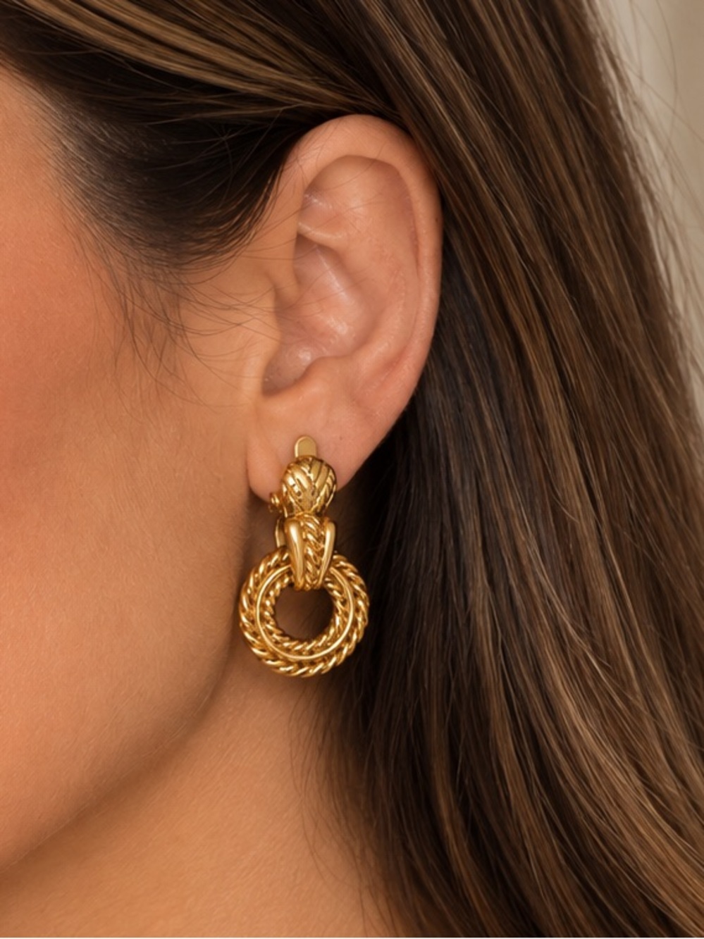 Trifari Vintage Gold Tone Twisted Rope Door Knocker Clip On Earrings